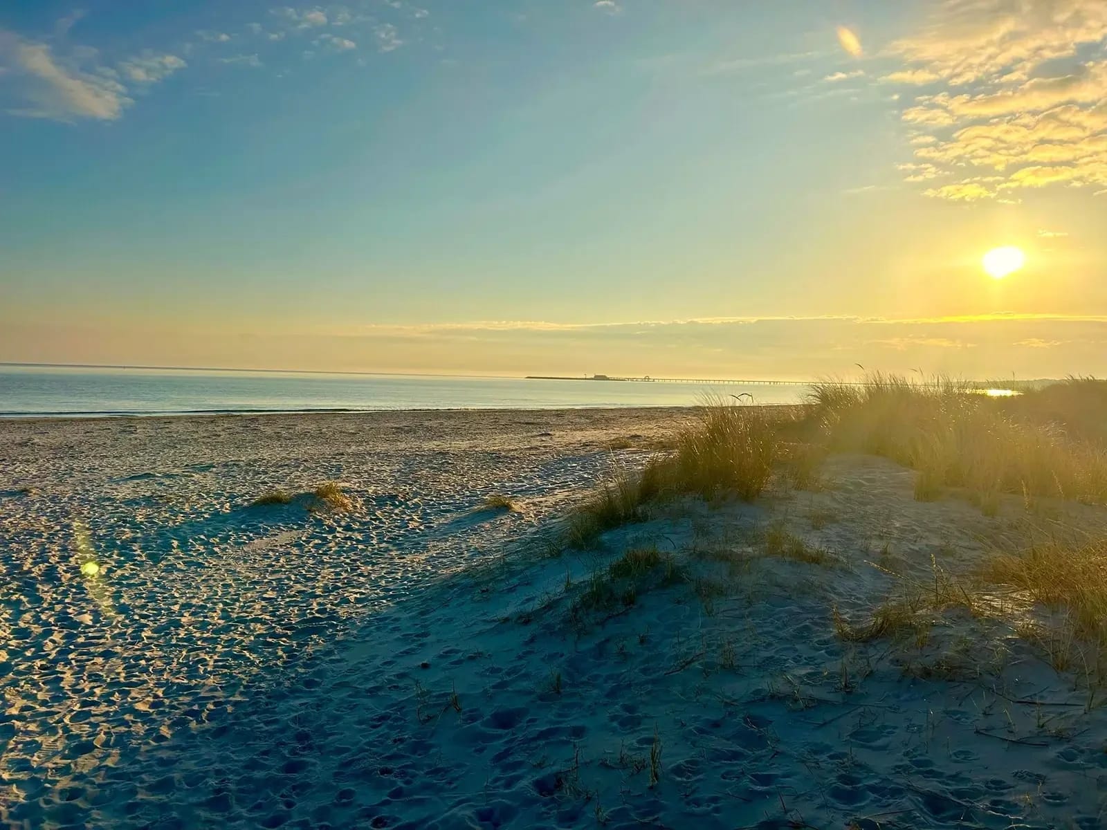 Sonnenaufgang über den Dünen bei Prerow