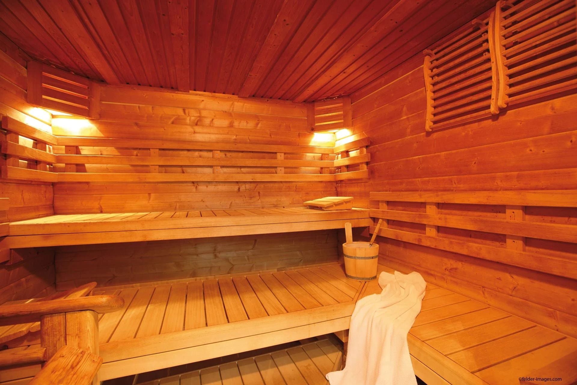 Sauna und Wellnessbereich im Bad Ramsach Quellhotel