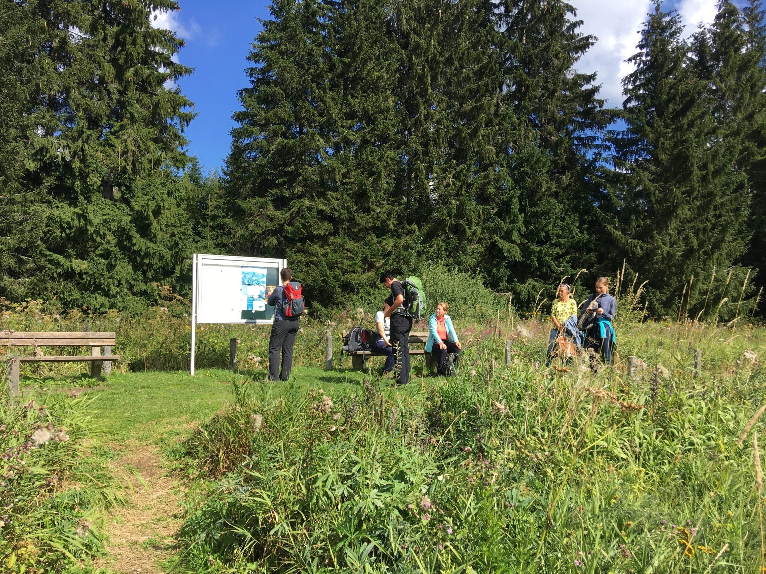 Fastenwandergruppe mit Claudia Messerschmidt