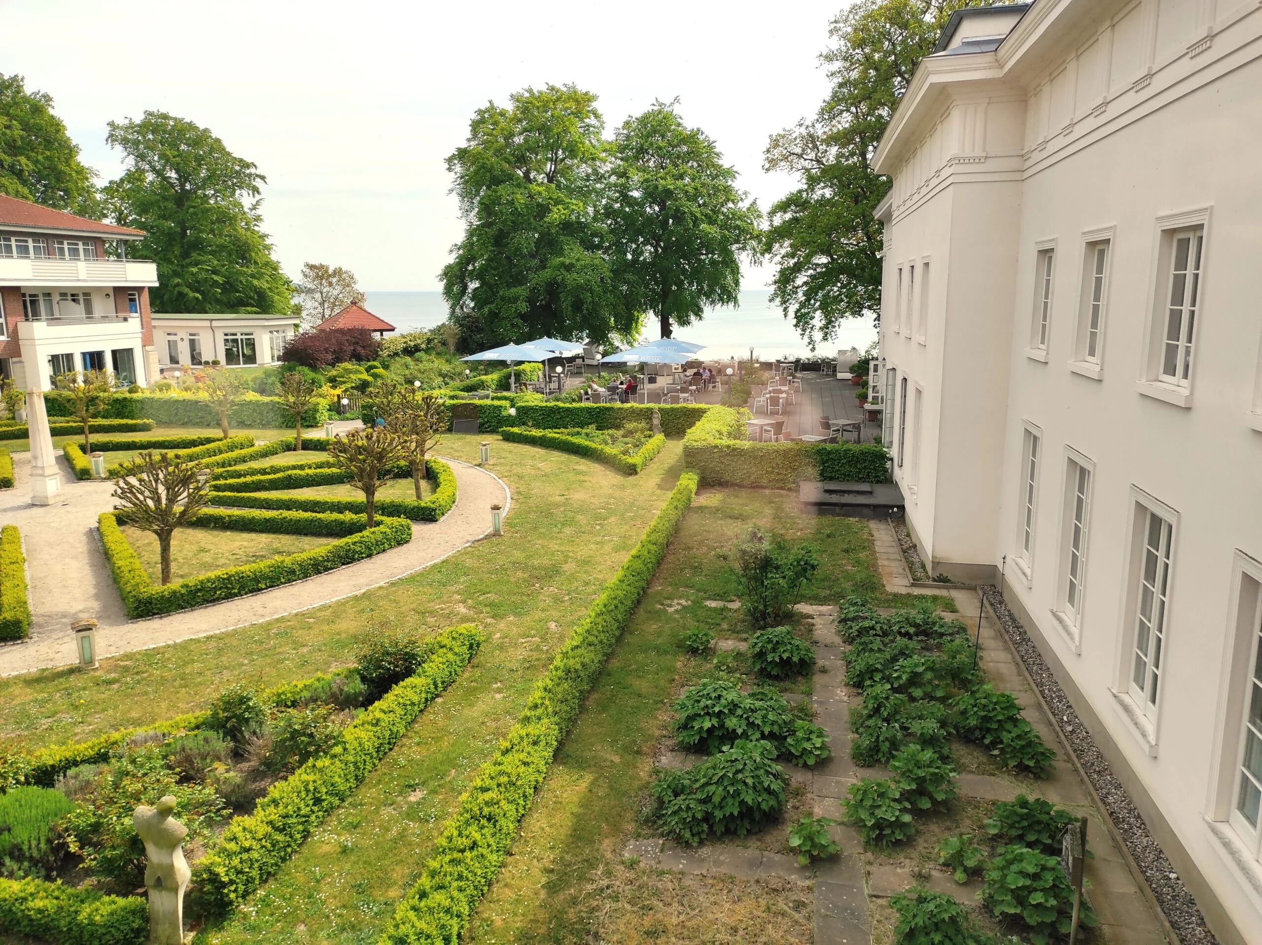 Park am Hotel Badehaus Goor auf Rügen