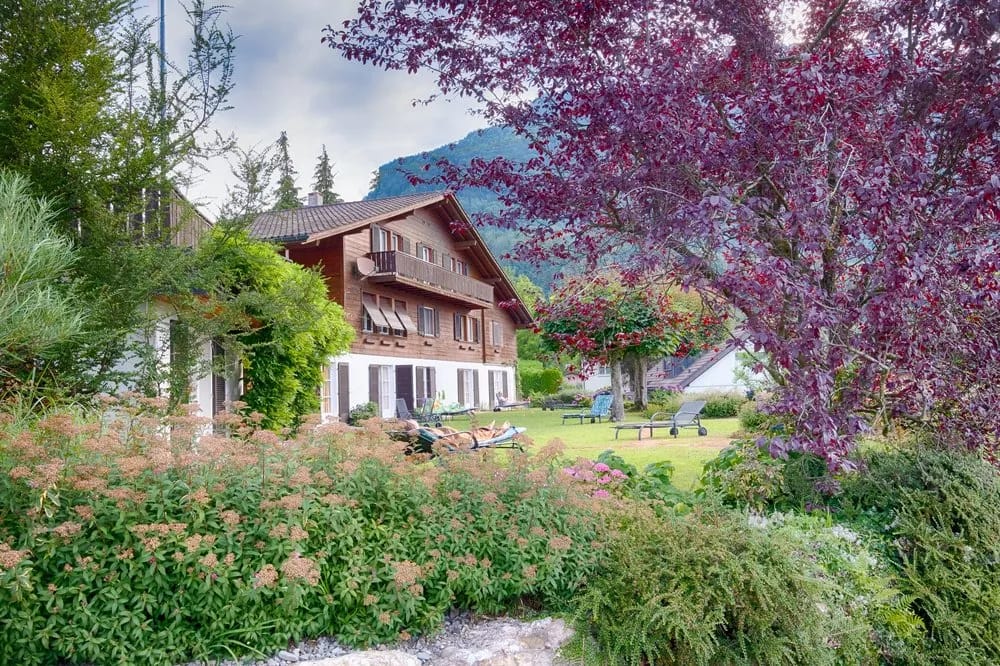 Kurhaus St. Otmar Chalet von Westen