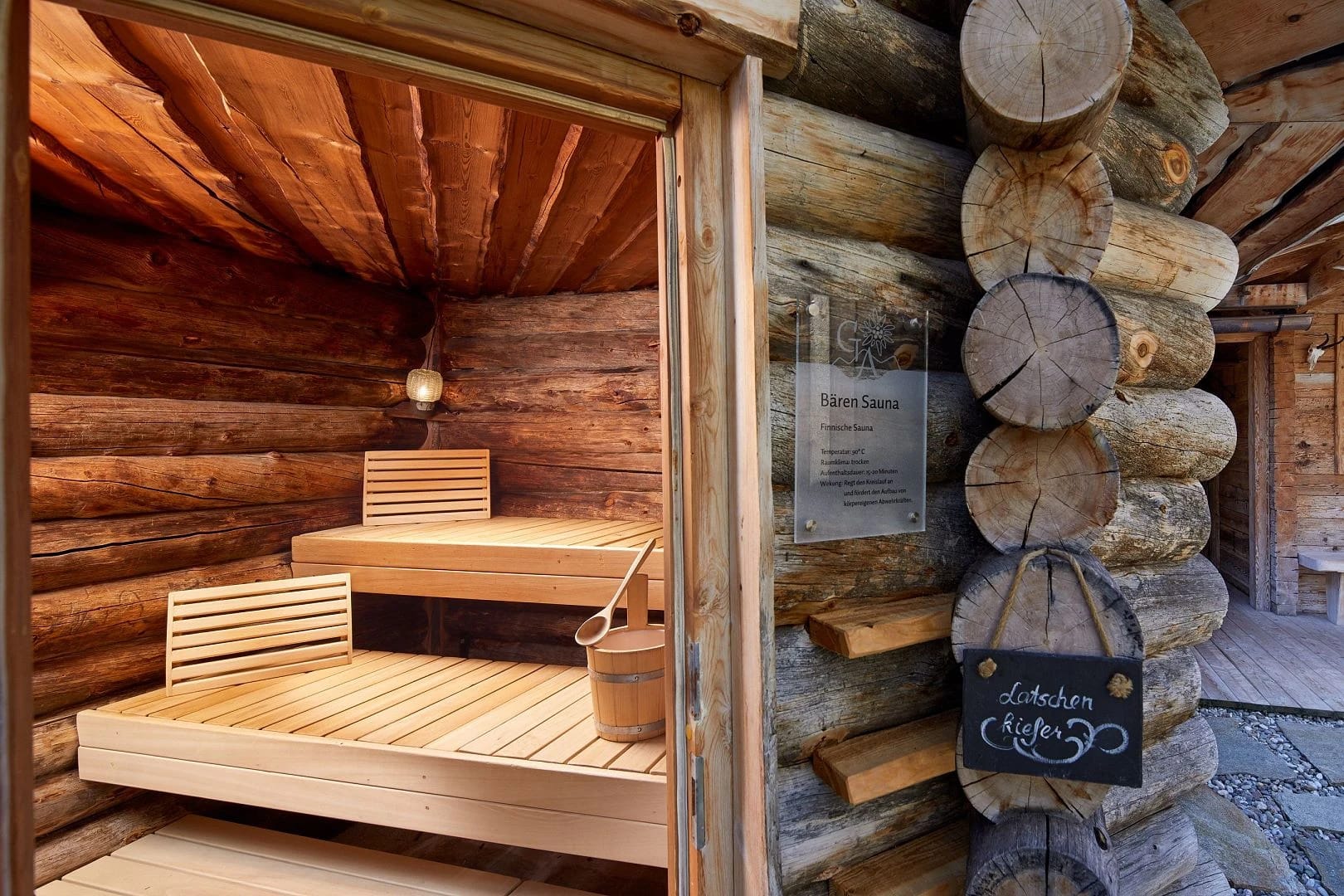 Zirbensauna im Natur-Spa